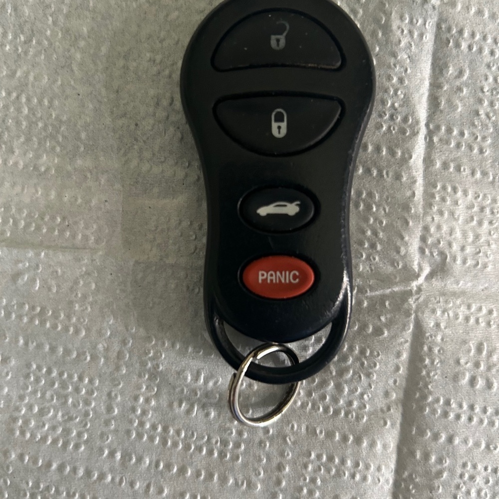 Chrysler Dodge Jeep Mopar key fob remote transmitter (2)